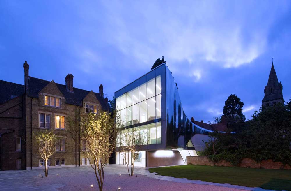 Investcorp Building Illuminated at Night (Photography @ Luke Hayes)