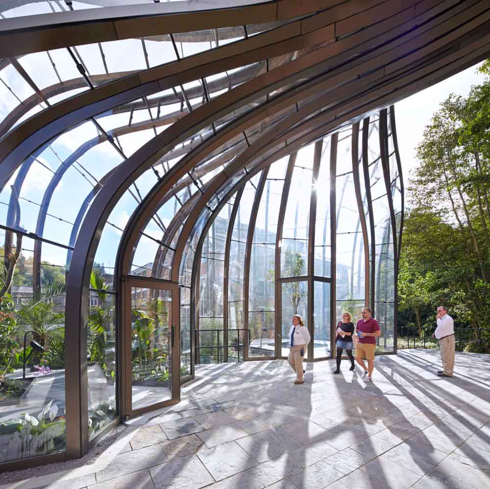 The Glasshouses Inspired by the “Phenomenal Glasshouses” of Joseph Paxton (Photo Courtesy of Heatherwick Studio 2014)