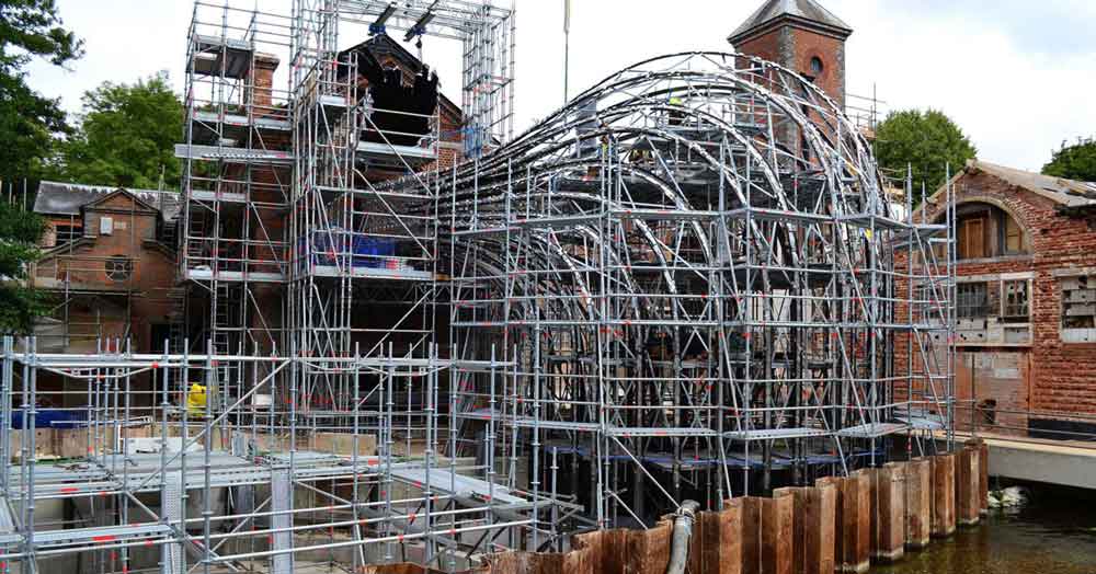 Stainless Steel Frames Constituting the Glasshouses of Bombay Sapphire Distillery (Photo Courtesy of Heatherwick Studio 2014)