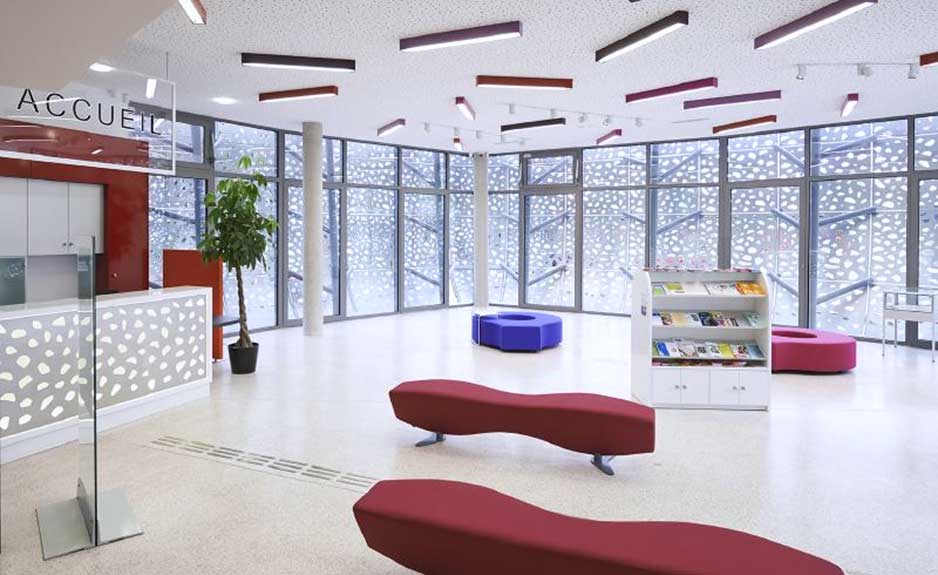 The Interior of Illkirch-Graffenstaden Town Hall Entrance (Photo Courtesy of CHRISTOPHE CREUTZ & DIVISARE)